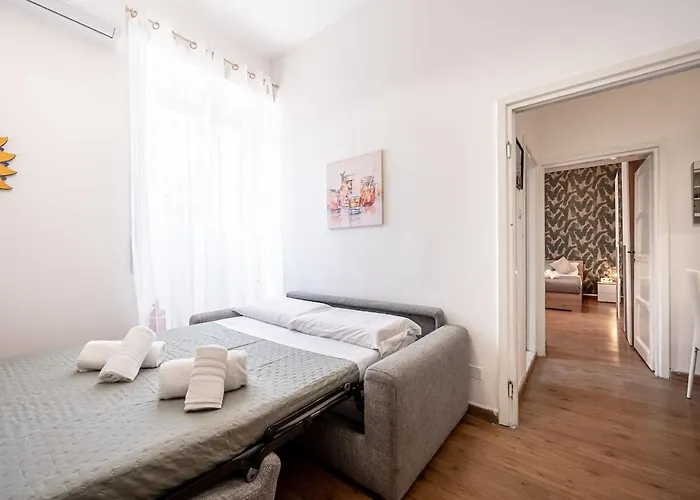 Modern Cozy 4 Min Metro Wifi Ac Rzym