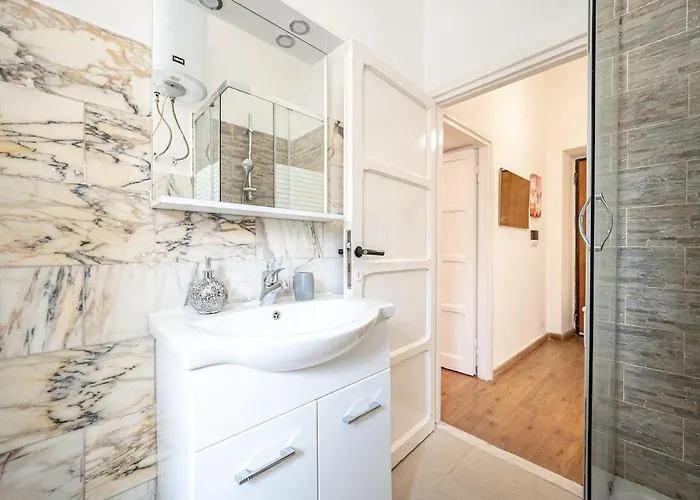Modern Cozy 4 Min Metro Wifi Ac Apartament
